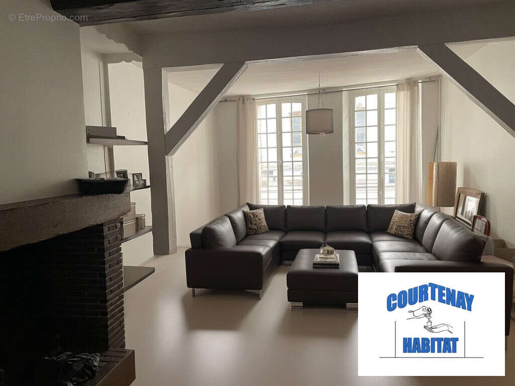 Appartement à COURTENAY