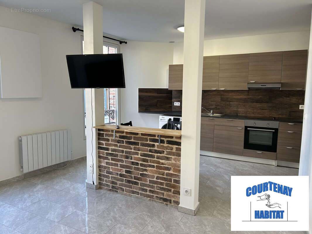 Appartement à COURTENAY