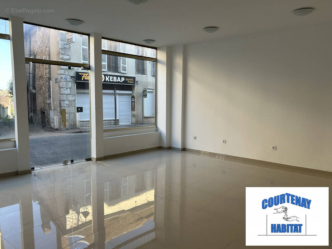 Appartement à COURTENAY