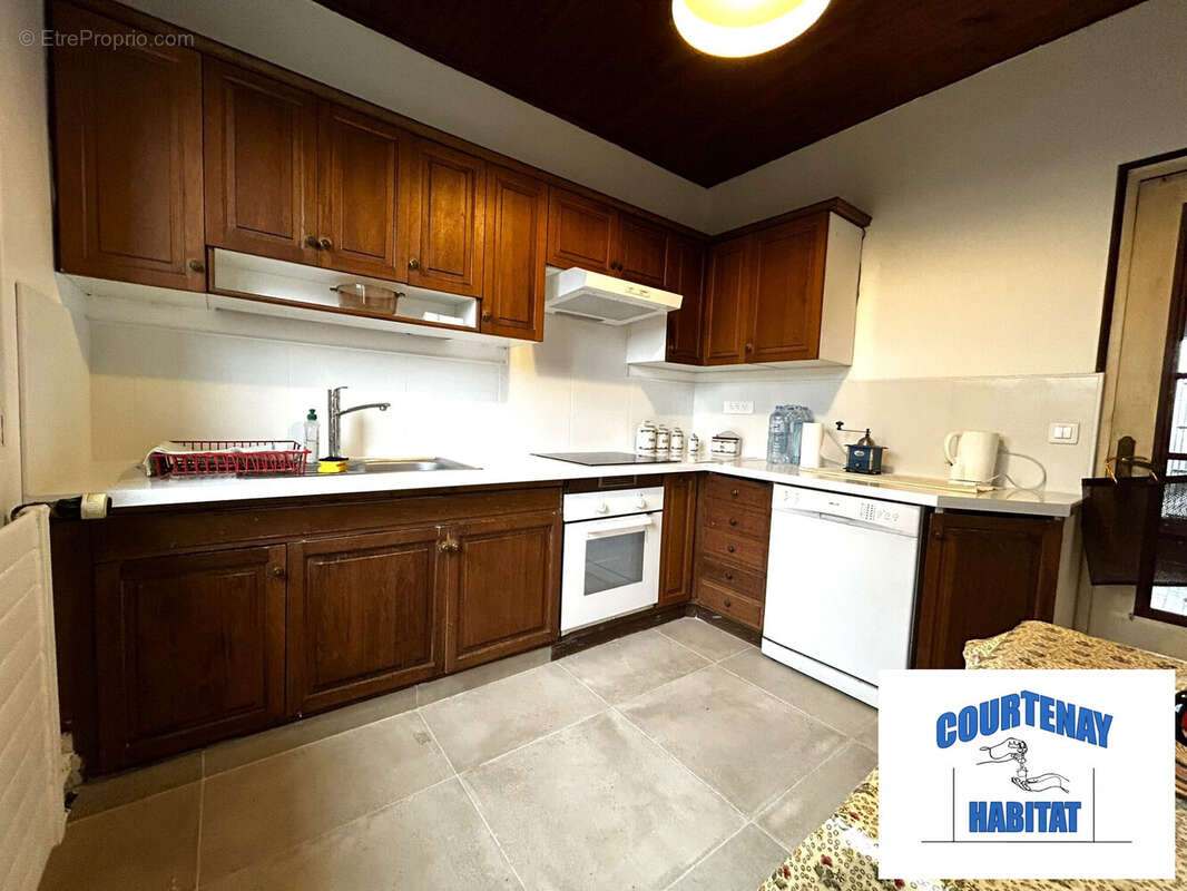 Maison à COURTENAY