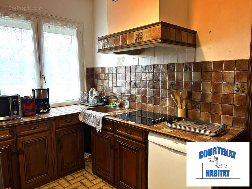 Maison à COURTENAY