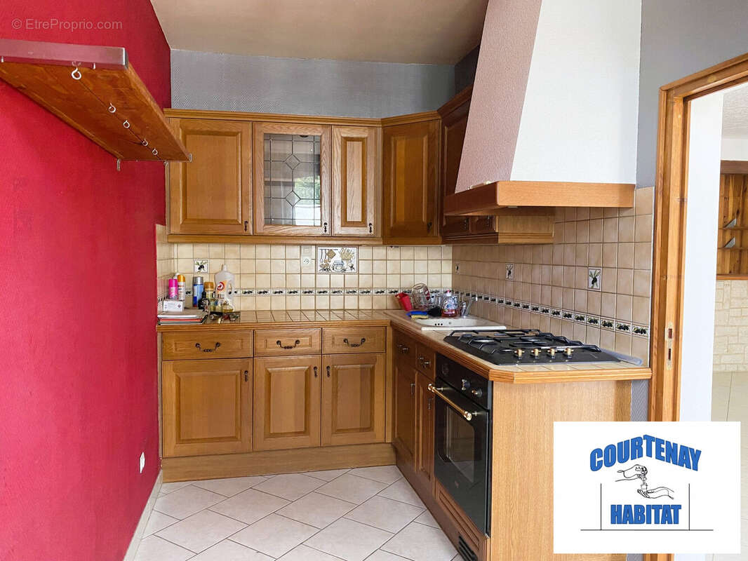 Maison à COURTENAY
