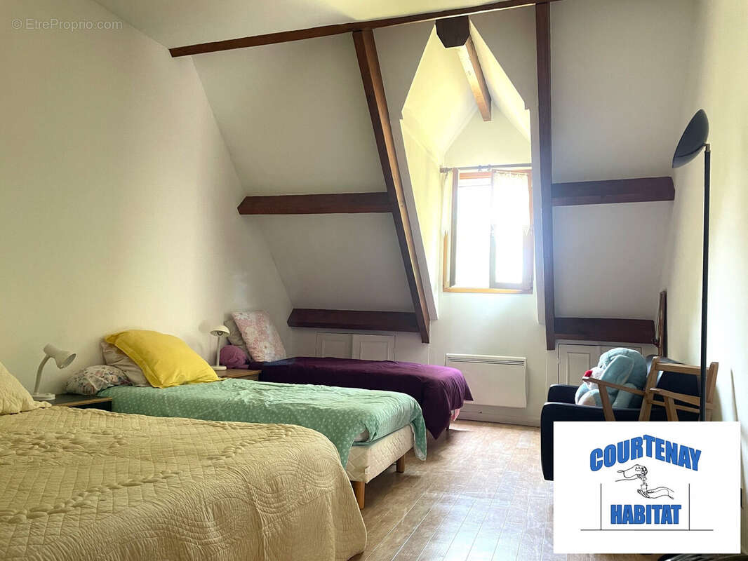 Maison à SAINT-HILAIRE-LES-ANDRESIS