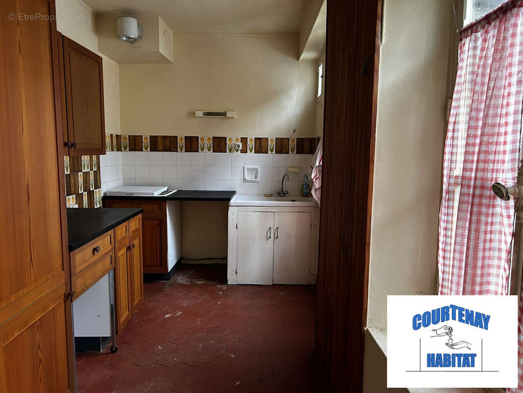 Maison à COURTENAY