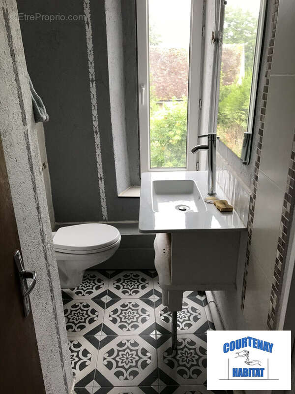 Appartement à COURTENAY
