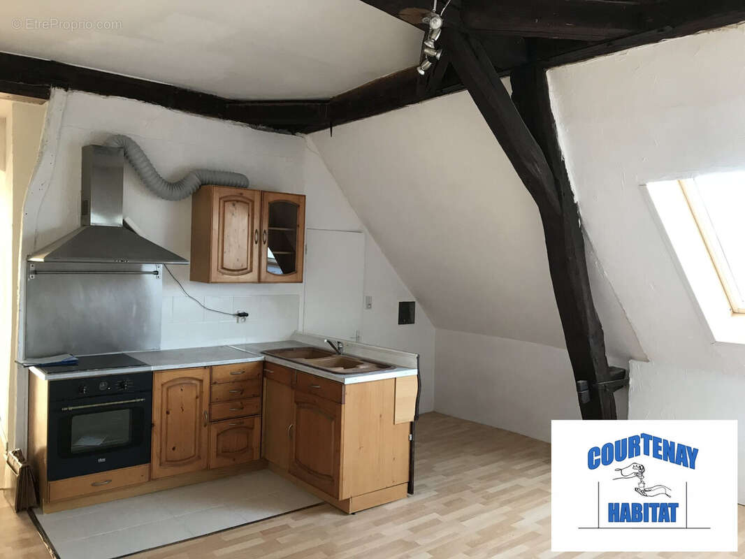 Appartement à COURTENAY