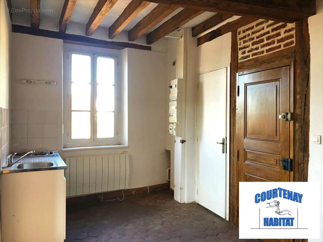 Appartement à COURTENAY