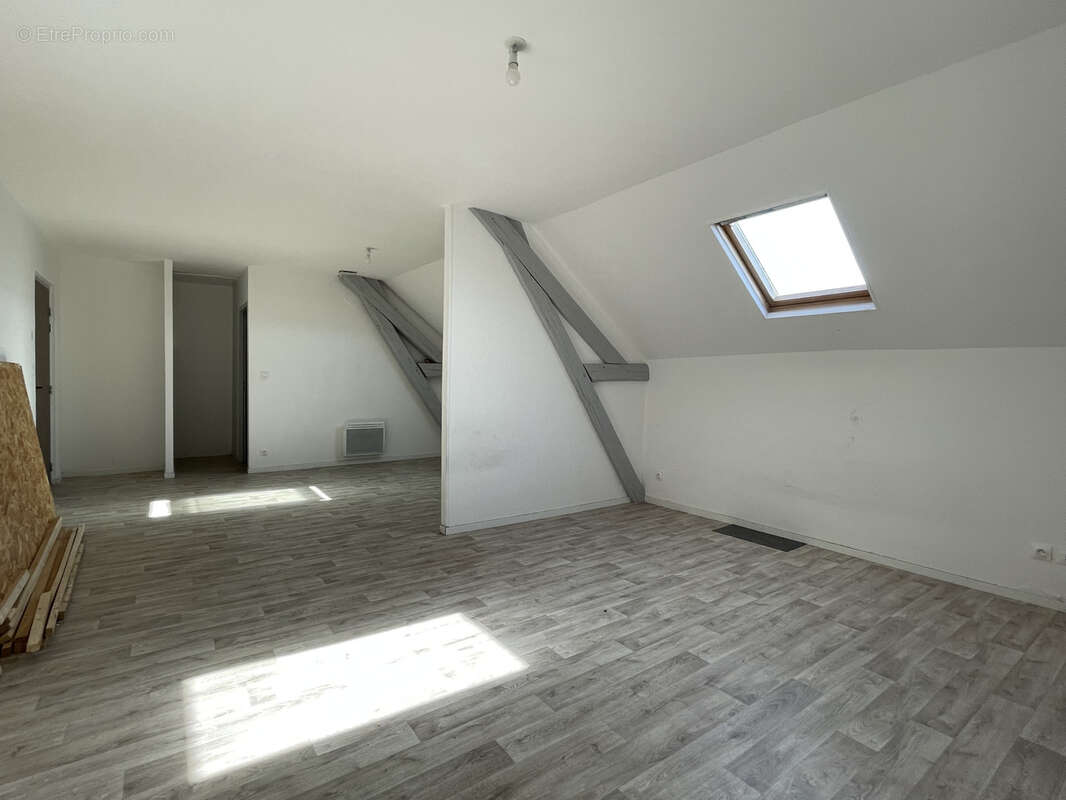 Appartement à MONTATAIRE