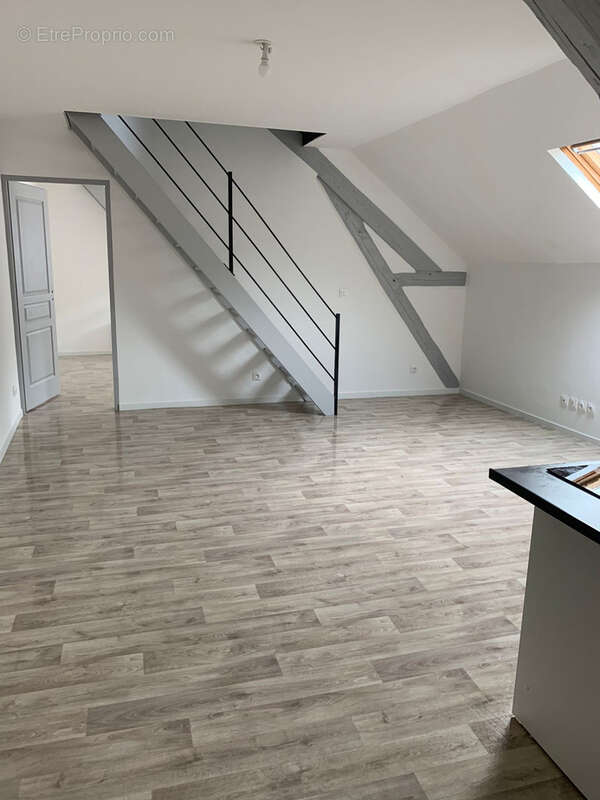 Appartement à MONTATAIRE