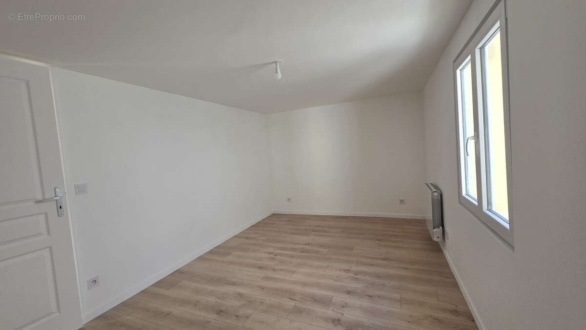 Maison à LE PLESSIS-BOUCHARD