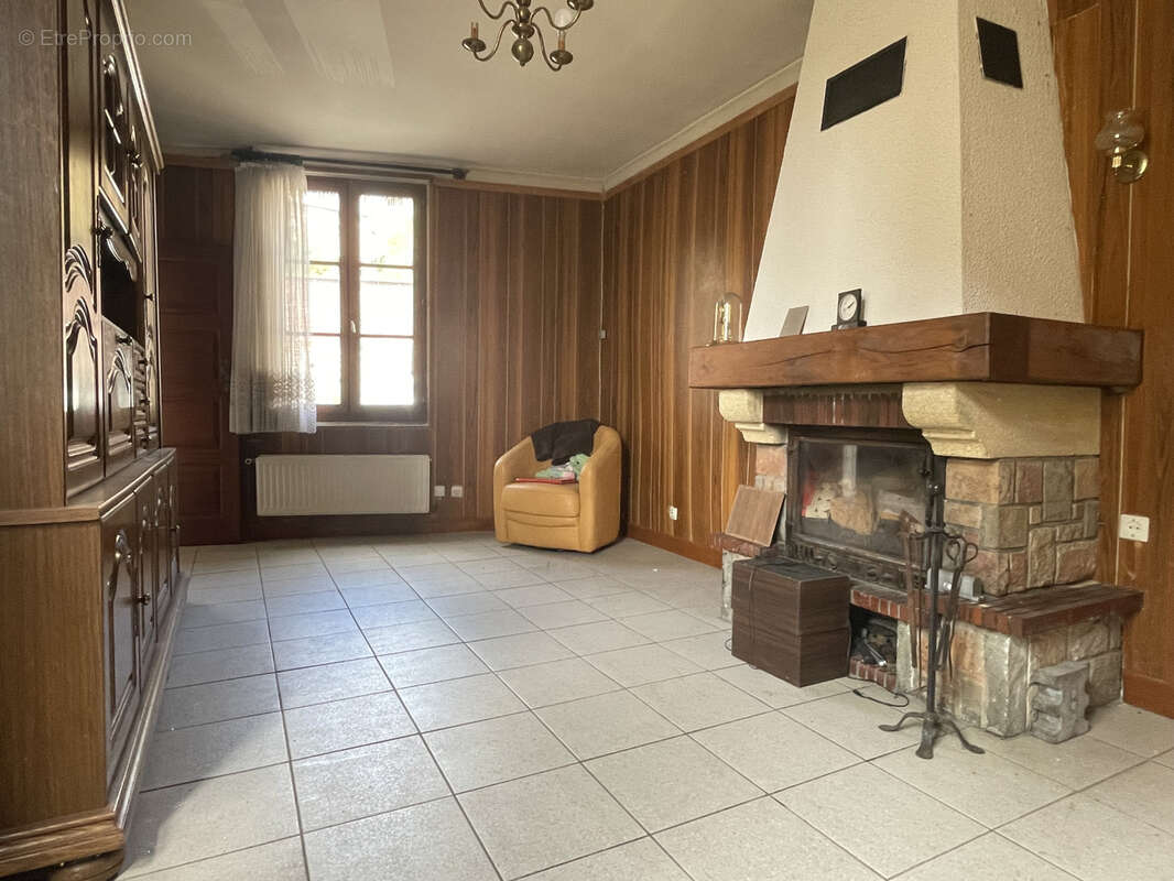 Maison à BEAUVAIS