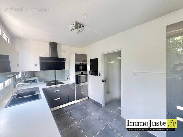 Appartement à VERSAILLES