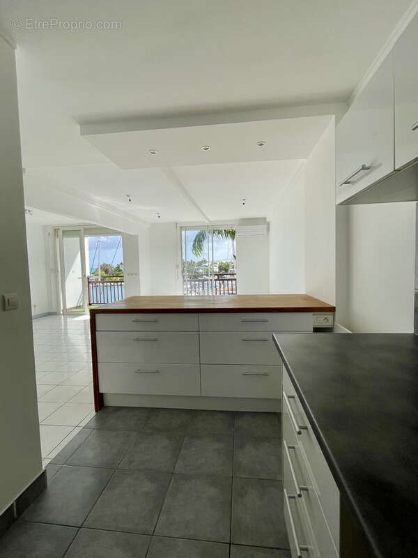 Appartement à LE GOSIER