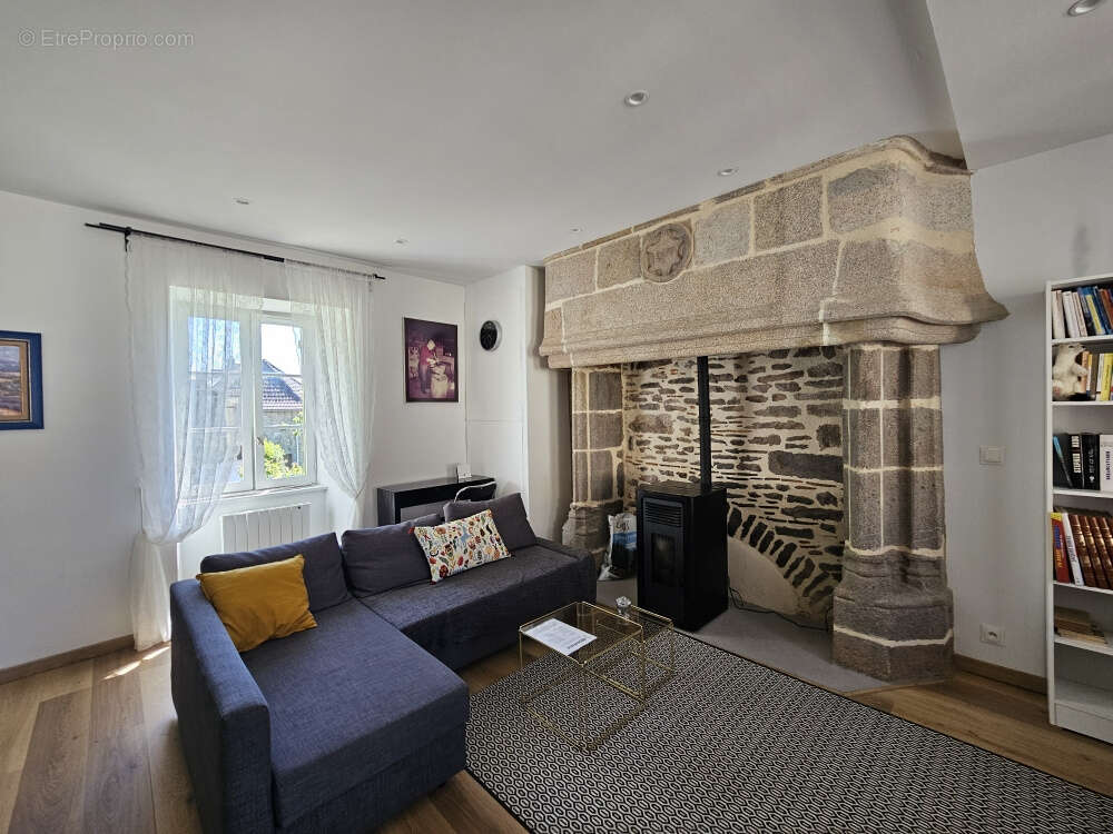 Appartement à BENEVENT-L&#039;ABBAYE