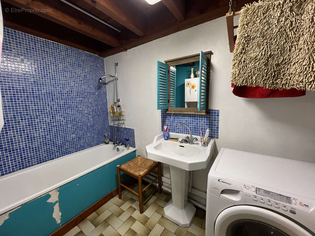 Maison à SAINT-GERMAIN-LAPRADE