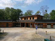 Commerce à CHANTILLY