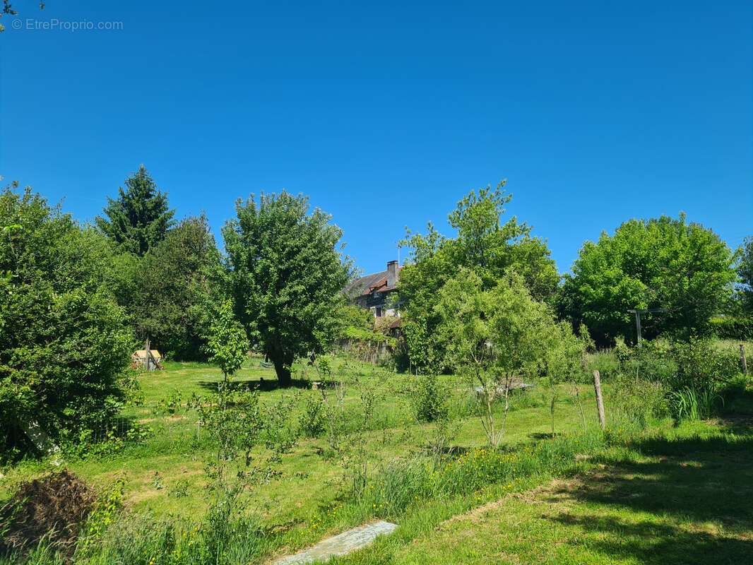 Maison à LA PORCHERIE