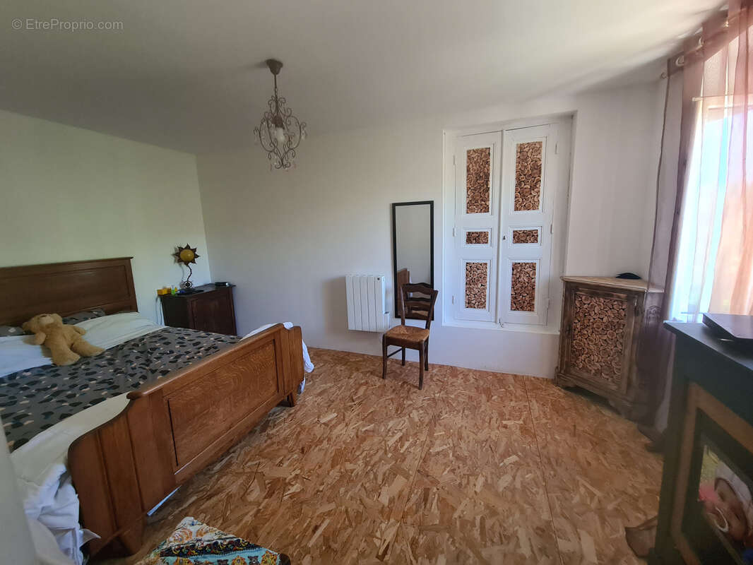 Maison à LA PORCHERIE