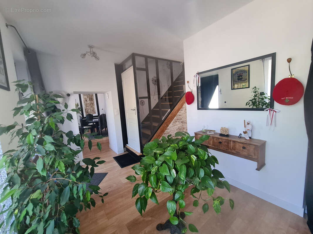 Maison à LA PORCHERIE