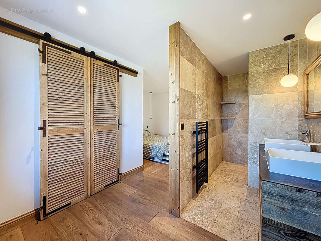 Maison à SAINT-BALDOPH