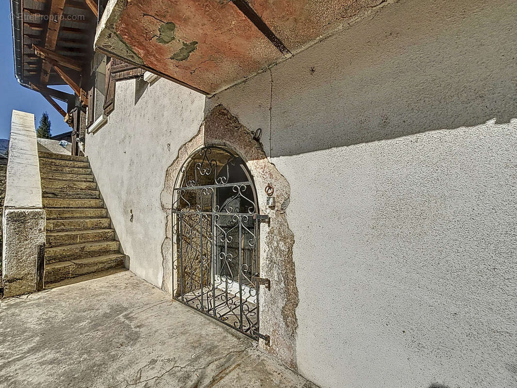 Maison à SAINT-BALDOPH