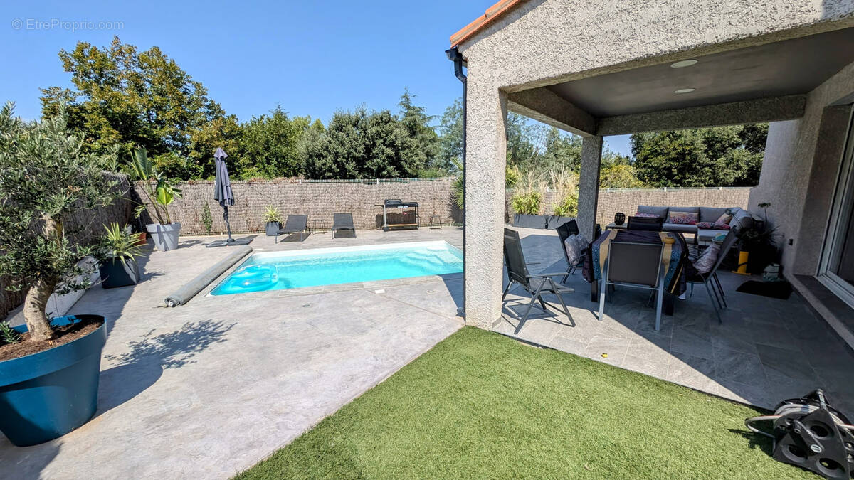 Maison à LAROQUE-DES-ALBERES