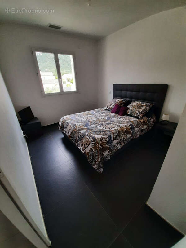 Maison à LAROQUE-DES-ALBERES