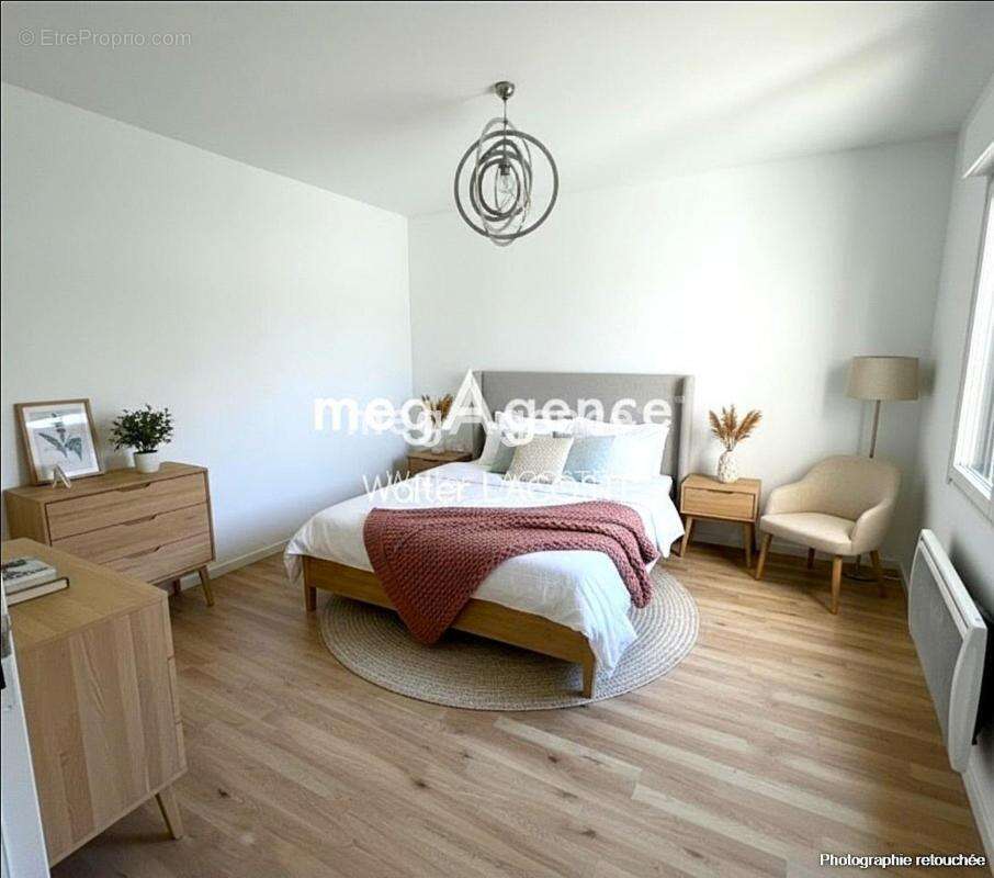 Maison à MORAINVILLIERS