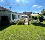 Maison à MORAINVILLIERS