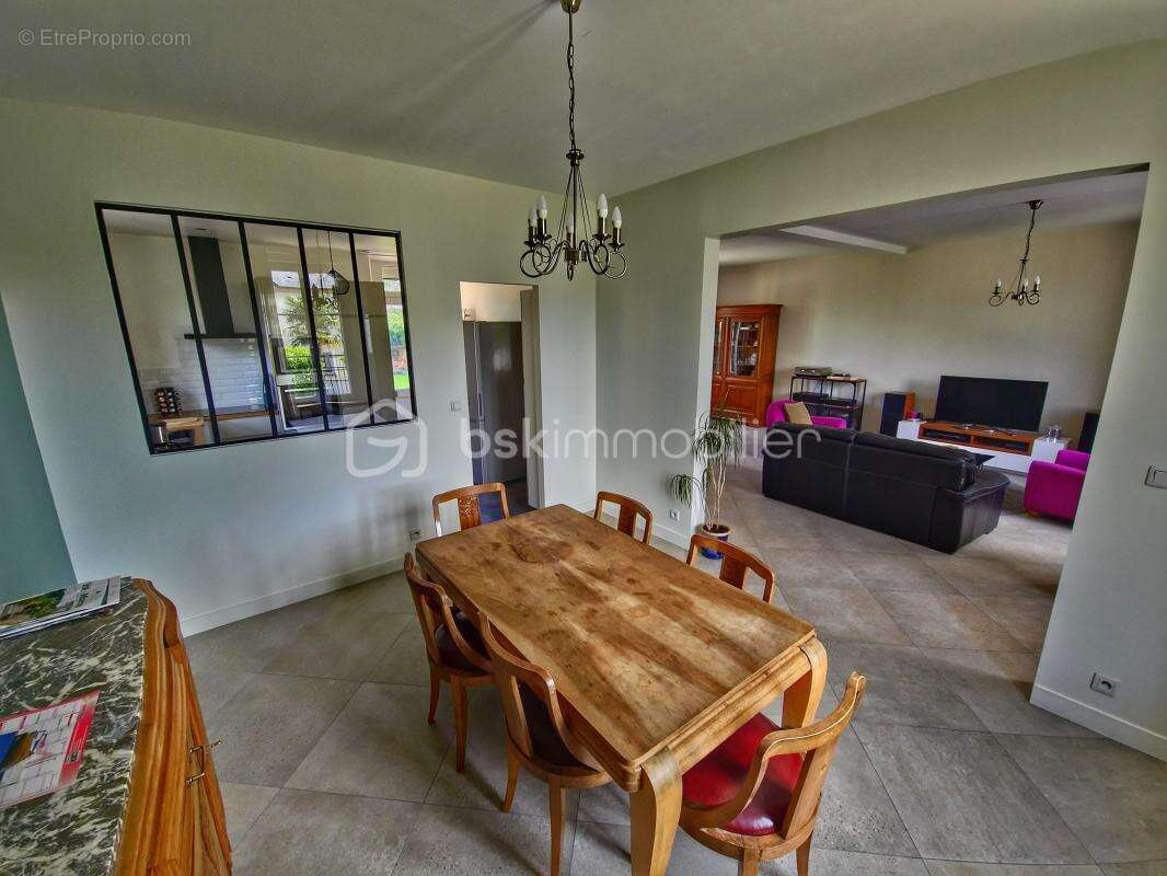 Maison à VILLIERS-SUR-MARNE