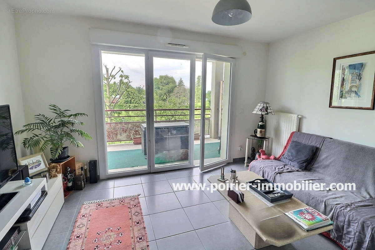 Appartement à SCIEZ