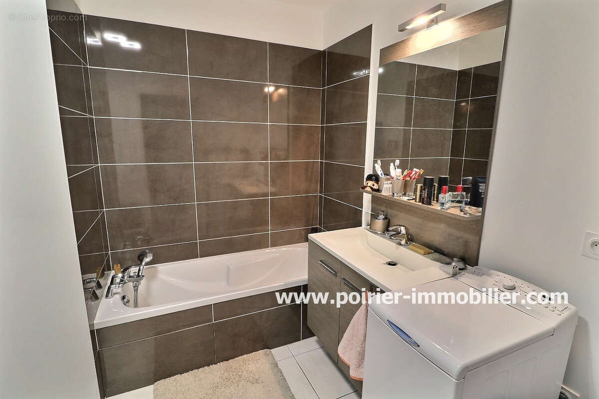 Appartement à SCIEZ