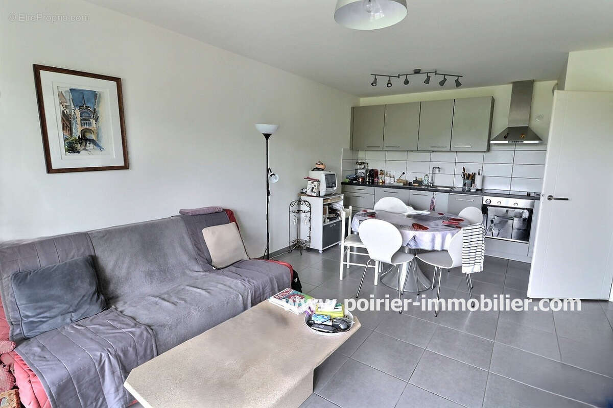 Appartement à SCIEZ