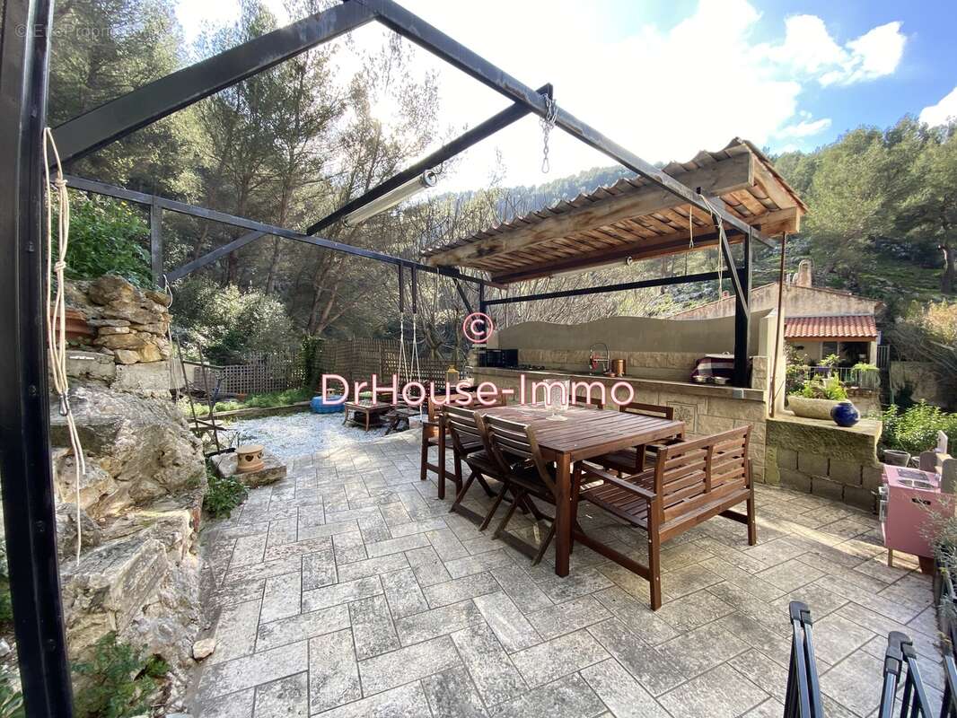 Maison à MARSEILLE-11E