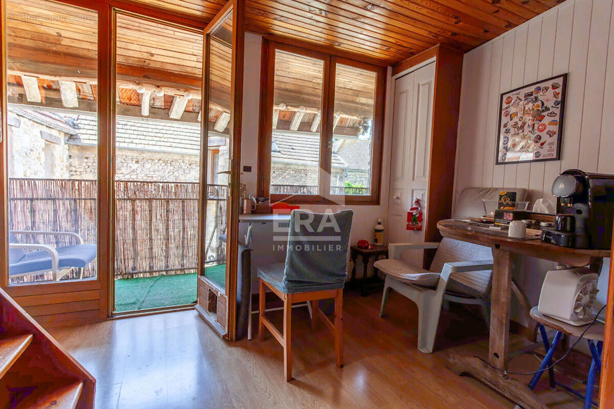 Maison à ARNOUVILLE-LES-MANTES