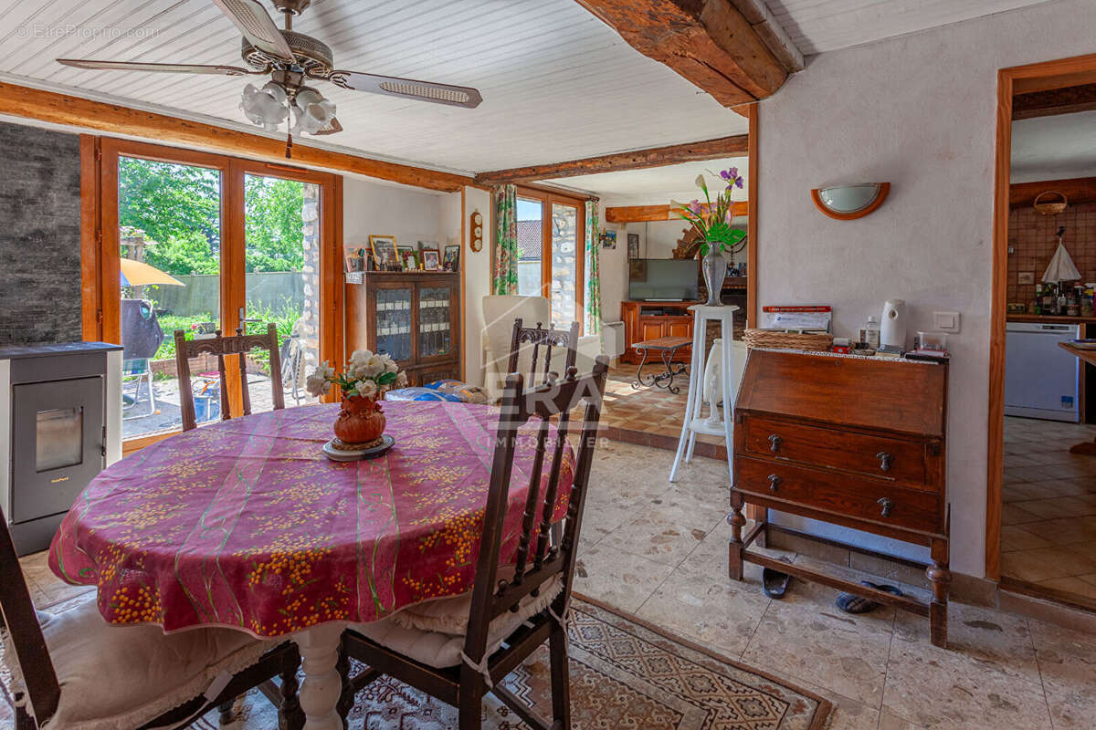 Maison à ARNOUVILLE-LES-MANTES