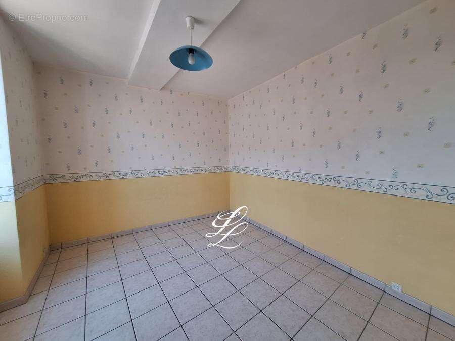 Appartement à SABLE-SUR-SARTHE