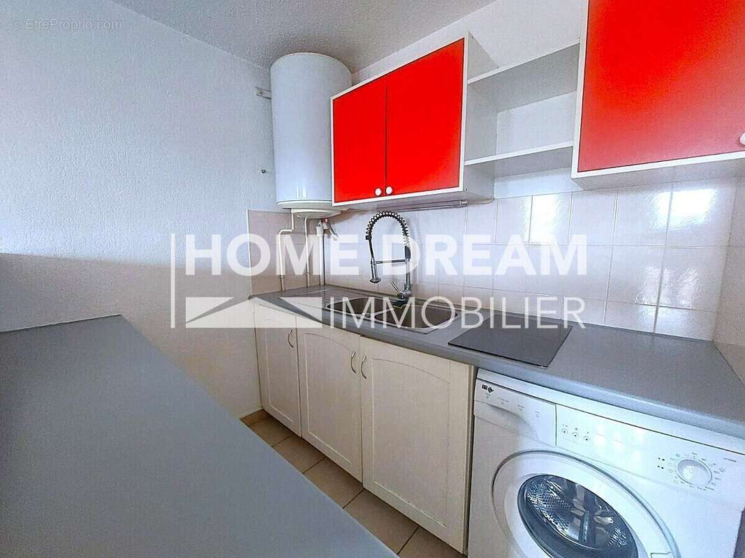 Appartement à SIX-FOURS-LES-PLAGES