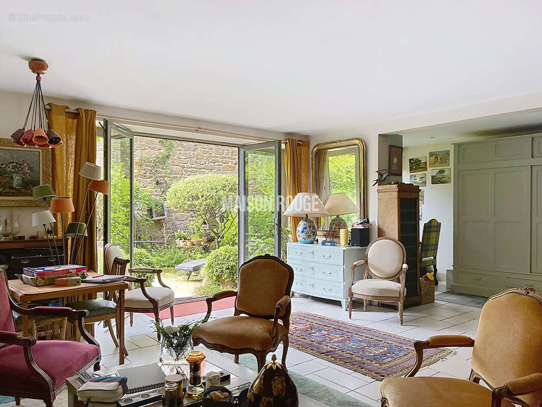 Maison à SAINT-BRIAC-SUR-MER