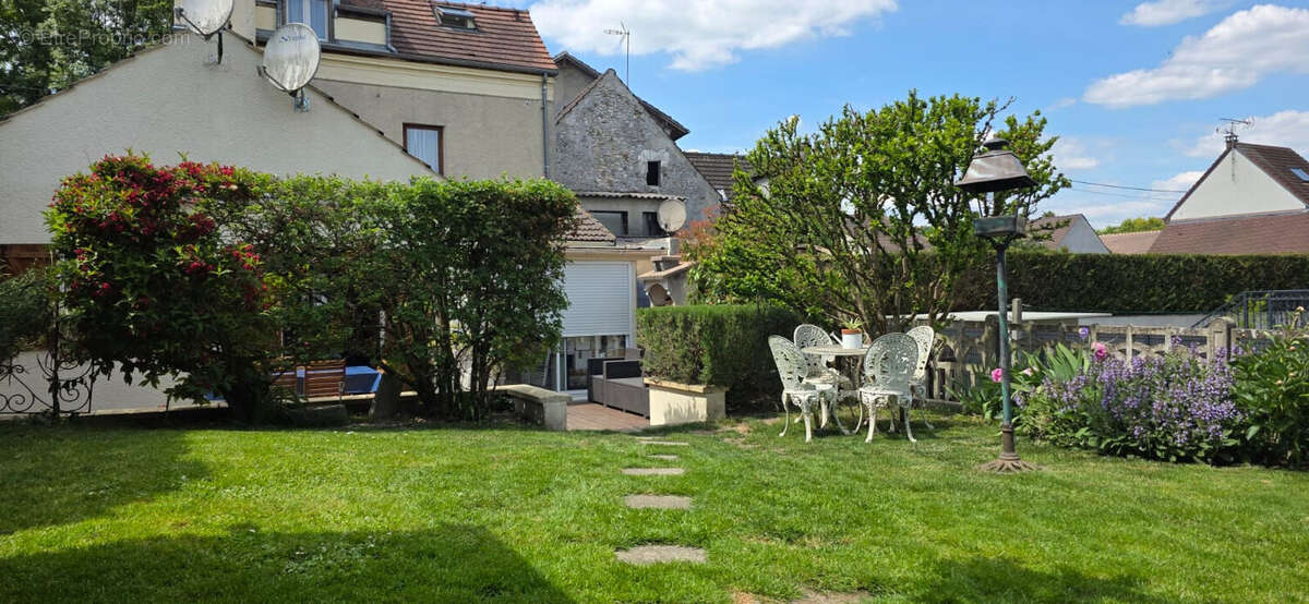 Maison à FONTENAY-EN-PARISIS