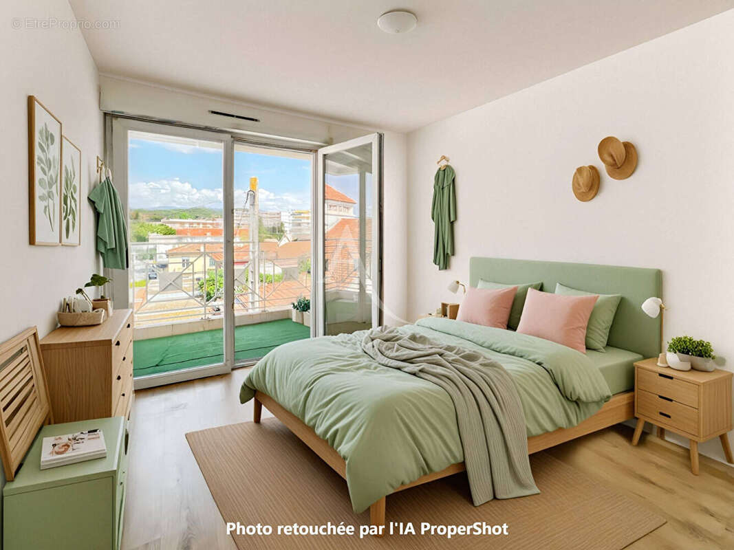 Appartement à LE CANNET