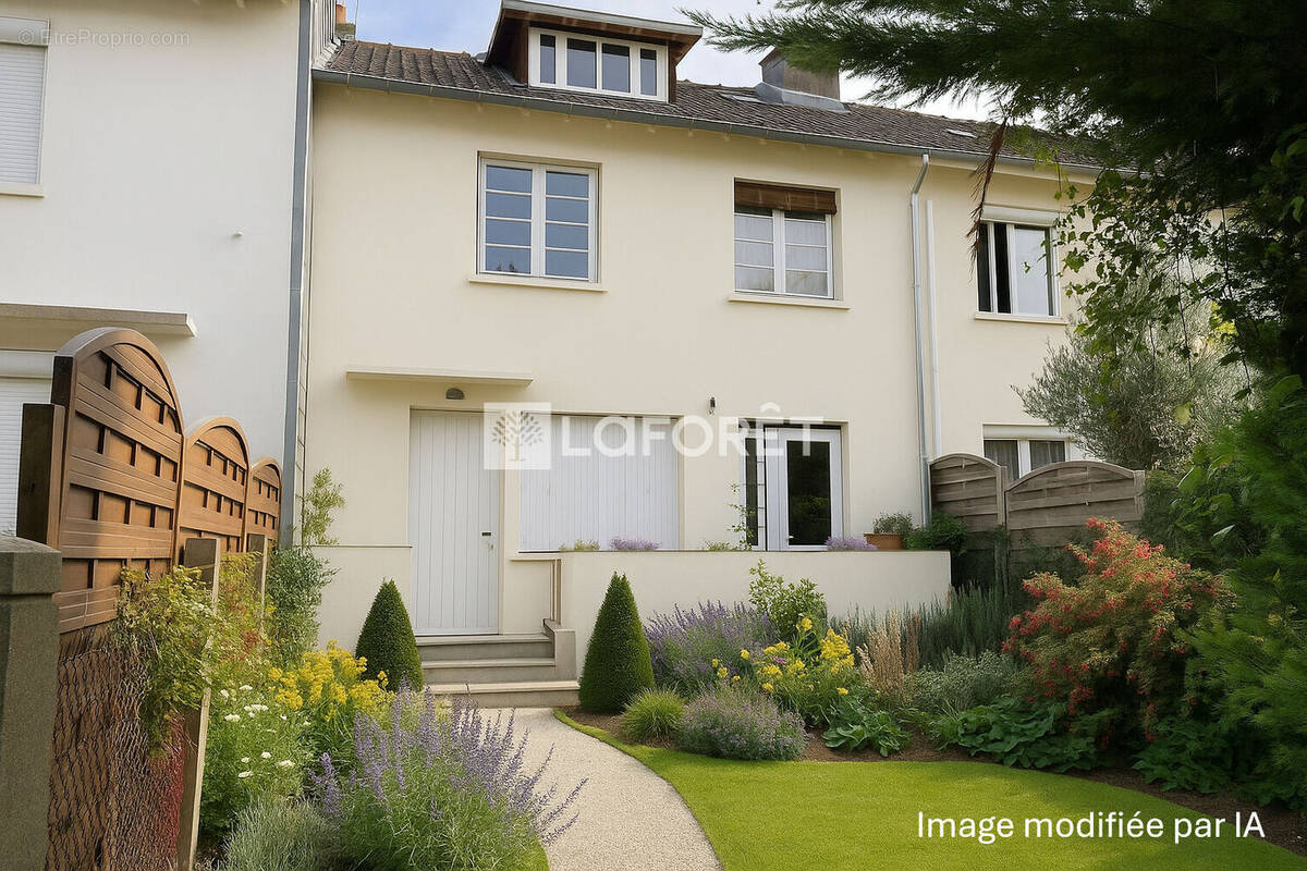 Maison à ORMESSON-SUR-MARNE
