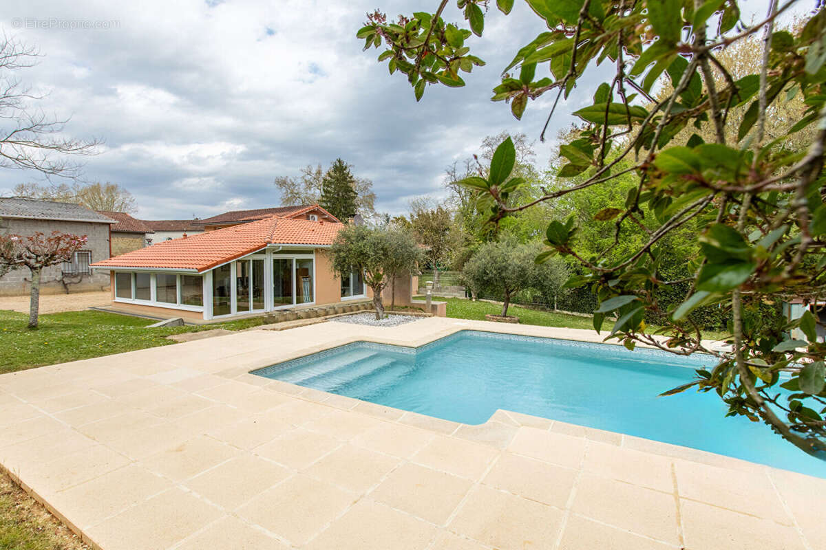 Maison à AIRE-SUR-L'ADOUR