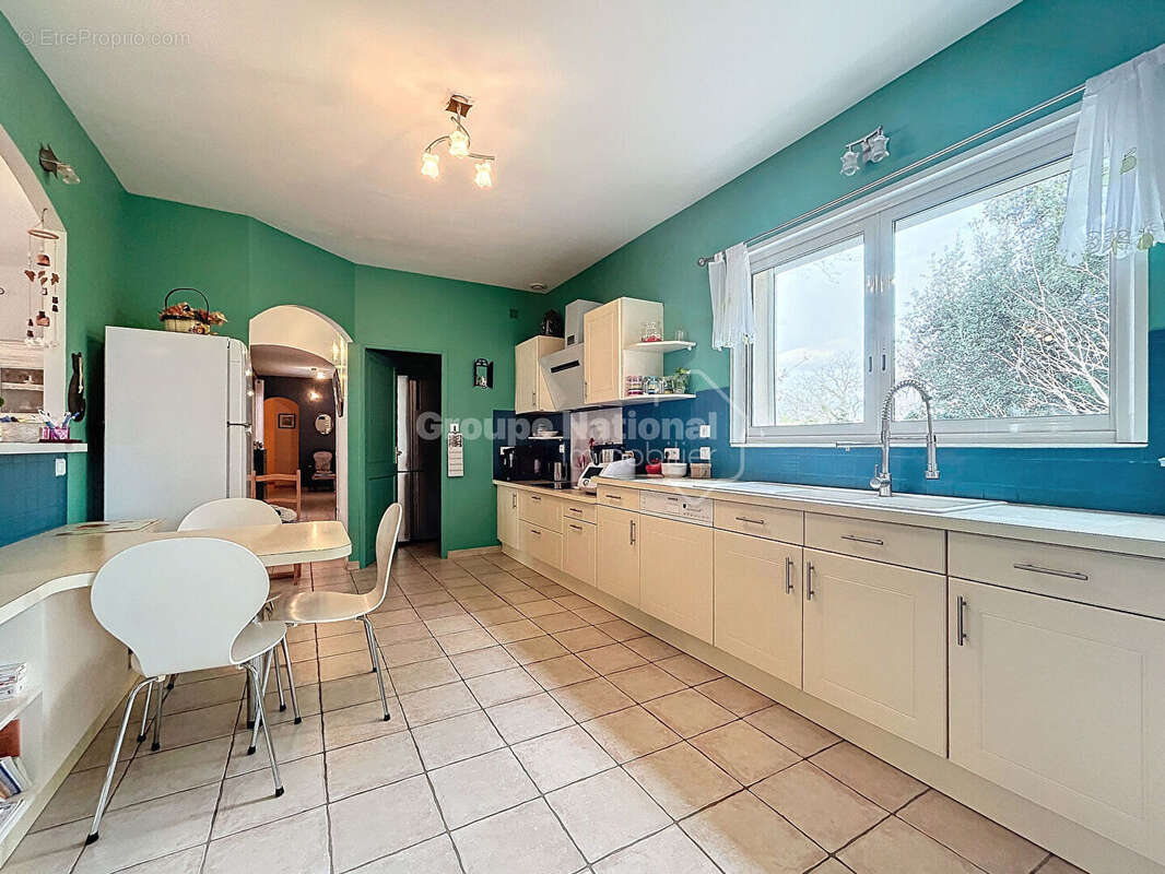 Maison à SAINT-RESTITUT