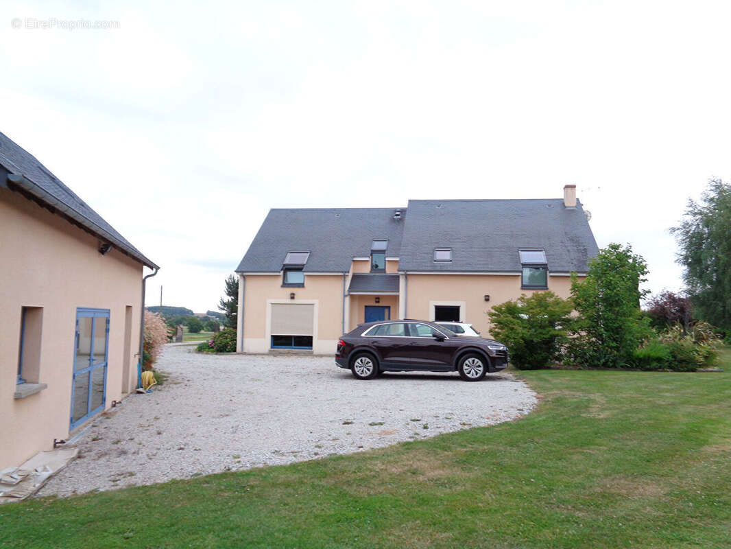 Maison à MORTAGNE-AU-PERCHE