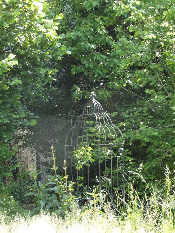 Maison à CHEF-BOUTONNE