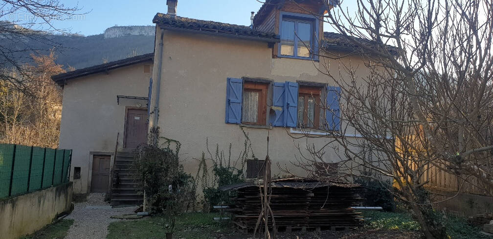 Maison à SAINT-ANTONIN-NOBLE-VAL