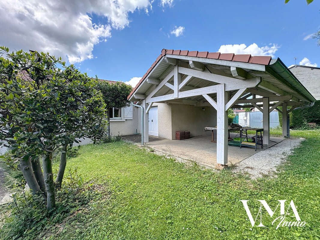 Maison à LES CHERES