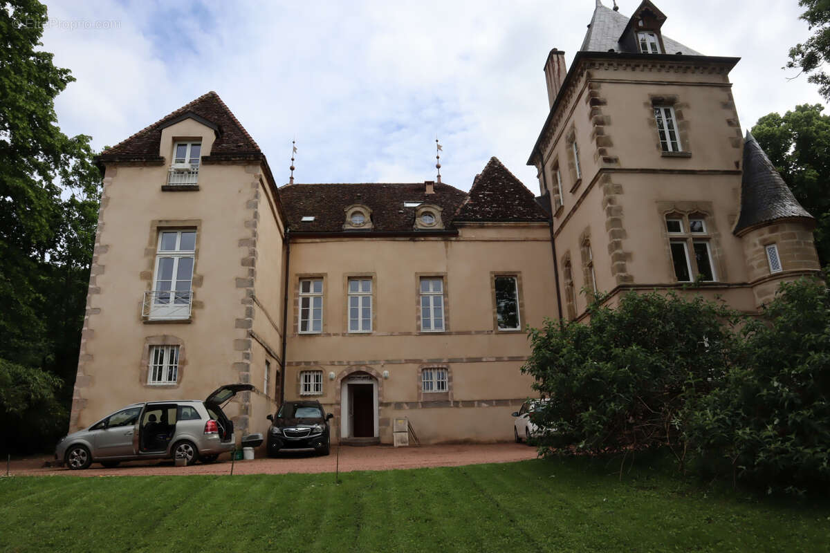 Appartement à AUTUN