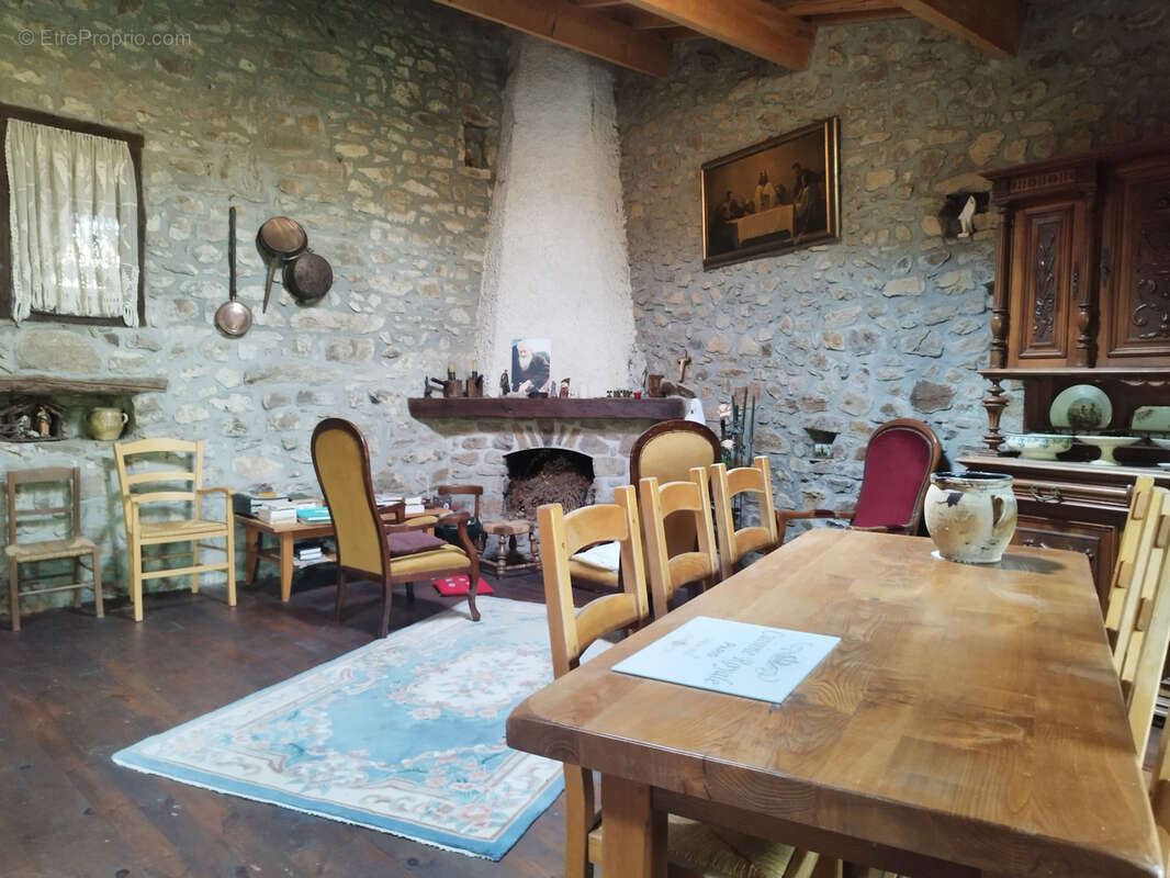 Maison à SAINT-MARCEL-LES-ANNONAY